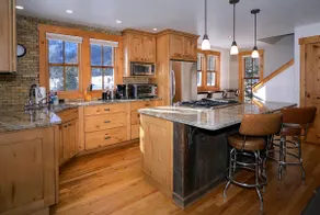 Come enjoy CB! This is the perfect spot you! - Image 5
