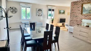 Memorable 90m² Rocade T3 apartment - 24-HOUR TOURS - Image 2