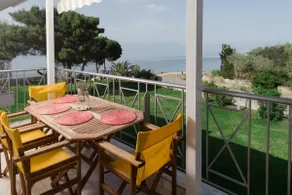 Punda 4 Seasons -2 bedrooms seaview apartment #5 - Image 2