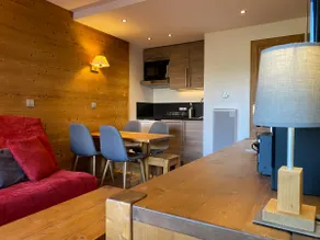 SKIS BY THE FEET- 2 ROOM / CABIN - DONE AGAIN - HIGH SPEED WIFI -CALME AND CLEAR VIEW - Image 4
