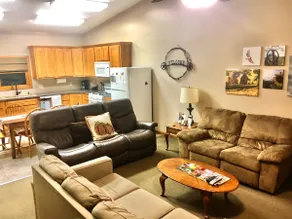 Life's Finer Moments Cabin #1 on 40 acres - Image 3