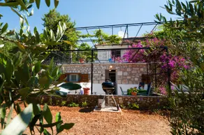 1BR Apt. Olive Branch, Beach 5 Min Walk in BOL - Image 2
