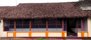150yr traditional house Free Food,WiFi,Cinema&Pool - Image 4