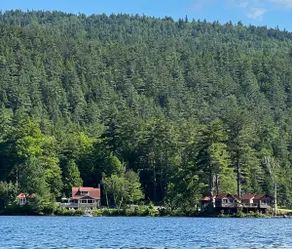 Ticonderoga (Eagle Lake Inn) Lakefront Home - Image 2