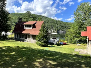 Ticonderoga (Eagle Lake Inn) Lakefront Home - Image 3