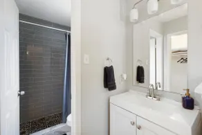 The Cozy Hideaway House - Image 3