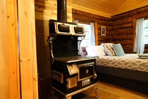 Bridge Cabin, your own Alaska home by the creek - Image 4