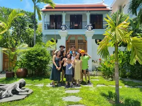 À ơi Villa: Old charm, 5 bedrooms, private pool - Image 4