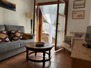 Apartment in Llavorsí - Image 3