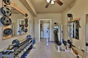 Private 1 BR Paradise Retreat - Image 5