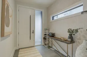 Modern Designer Home - Image 3
