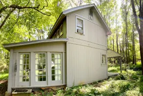 3/2+Full KIT-3M to DT- Farmhouse on 5 Wooded Acres - Image 2