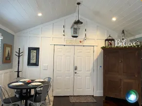 Lakeside Retreat - Perfect Getaway for Couples - Image 3
