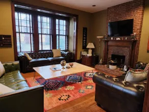 5BR Victorian House in Shadyside Off of Walnut St - Image 2