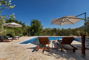 Villa Melita - Heated pool, Speed Internet within Nature Park - Image 5