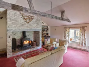 Peaceful, rural country cottage - Image 5