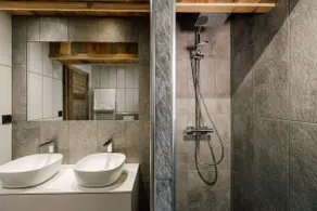 Chalet in Central Morzine, Haute-Savoie, French Alps - Image 5