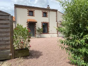 Domaine Angelou Cozy gîte near Puy du Fou - Image 3