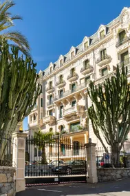 La Casa di Anna, in a liberty building facing the park - Image 2