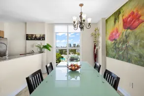 Dream View D – Ocean/City View + Free Parking - Image 2