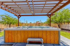Vegas Retreat | Hot Tub | Near Strip/Airport/ BBQ/ - Image 3
