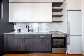 Terrace + Manhattan Views, Williamsburg 1 Bed - Image 5