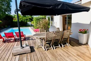 Plaisant villa with pool, close to the beach - Image 2