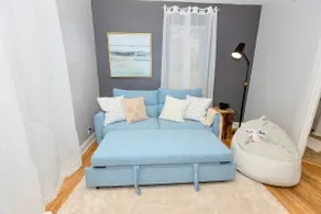 Cozy Downtown Omaha Condo - Keyless, Self Check-in - Image 2