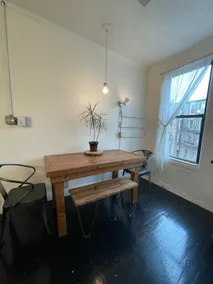 Bright Williamsburg Apt! Cafés, Bars, A+ location! - Image 3