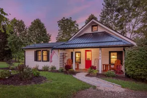 Cozy Cottage Avl - Image 2