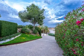 Mallorca Holiday Villa, pool with beautiful views - Image 2