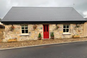 Canal Cottage - Image 4