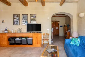 Charming Townhouse with Terrace Sannat Gozo - Image 5
