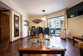 v* | Experience Miraflores from its best location - Image 3