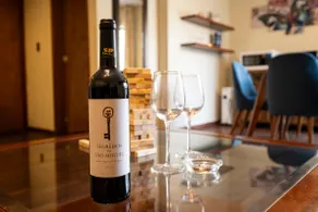 v* | Experience Miraflores from its best location - Image 5