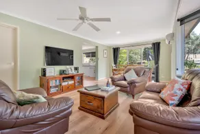 Stringybark, Halls on Falls Homestead - Image 4