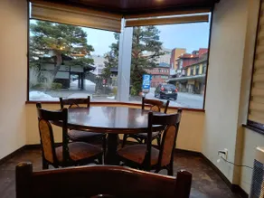 Guest House Jinya [Entire Building] Perfect location for sightseeing next to the Takayama Jinya Ruins! Free parking available! - Image 5