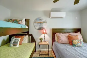 Kona Cottage~Dog Friendly~In Town Location - Image 4