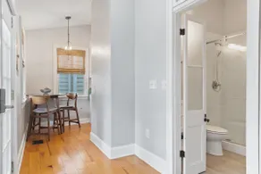 Spacious and Quiet One Block off King Street - Image 5