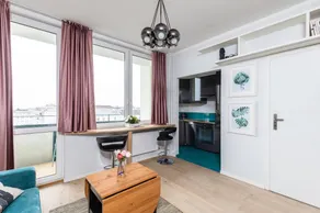 Perfect View City Center Artichoke Apartment - Image 3