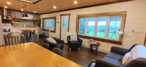 Heron Refuge – Lake Mégantic with spa - Image 3