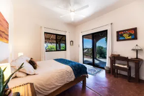Walk to Surf! ~ 1 BR w/full kitchen Eco Friendly - Image 3
