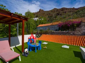 FAMILY COTTAGE AMONG OLIVE TREES - Image 2