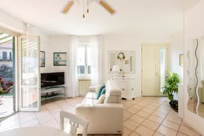 Romantic Lake Como flat - Image 3