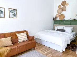 Cozy, quiet apartment near the town hall - Image 5