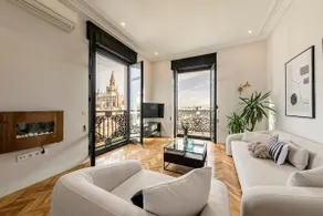 Indulge Group: The most Exclusive apt in Sevilla - Image 5