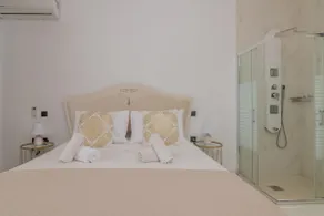 Queen of Zakynthos Luxury Villas - Image 4