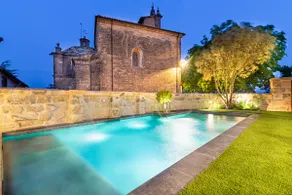 A 16th century palace with every luxury and comfort - Image 4