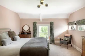 Private Luxury Georgian flat, quiet FREE parking - Image 3