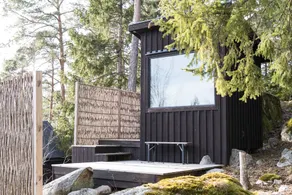 Large turn-of-the-century house in the archipelago. - Image 5